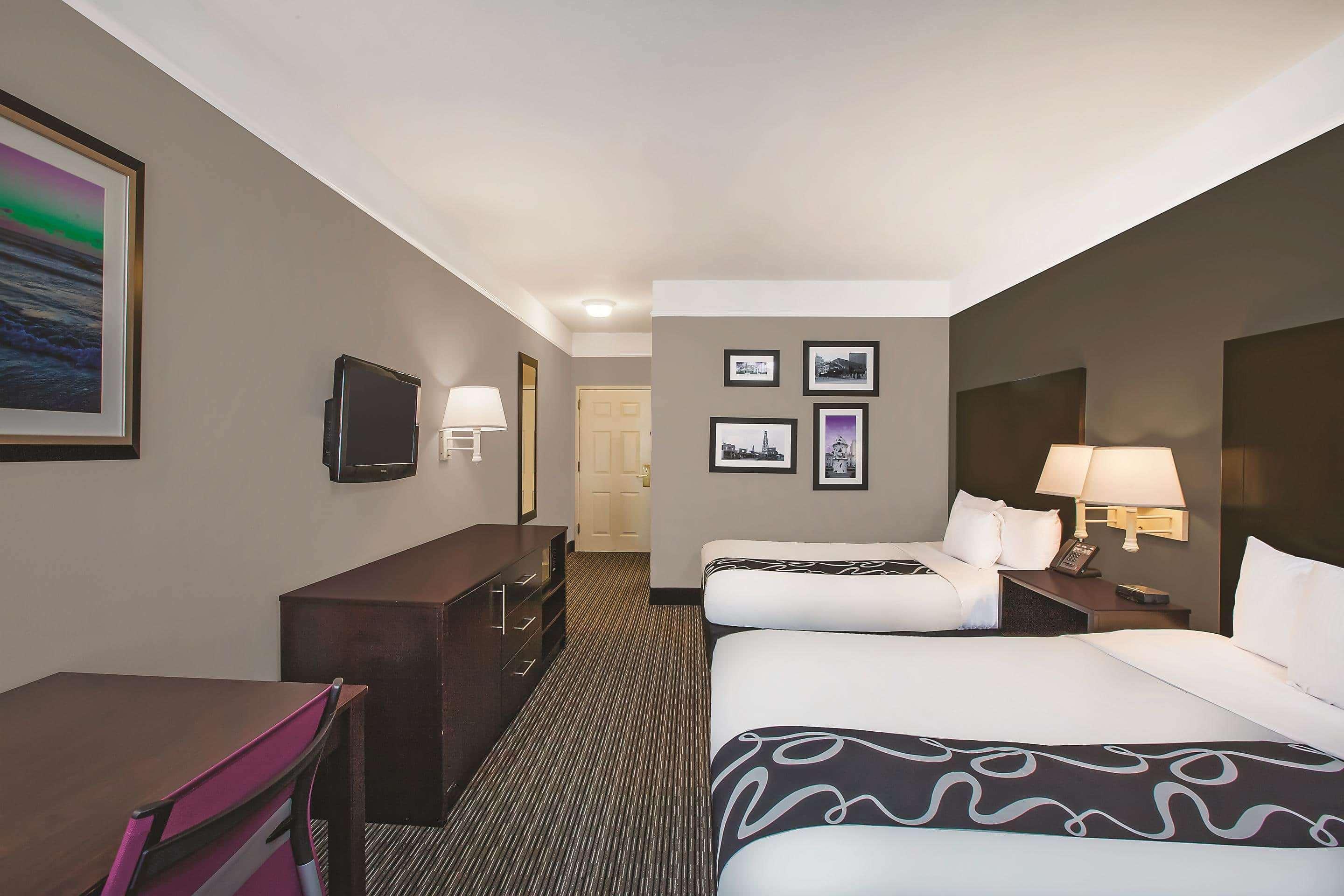 Готель La Quinta By Wyndham Beaumont West Екстер'єр фото